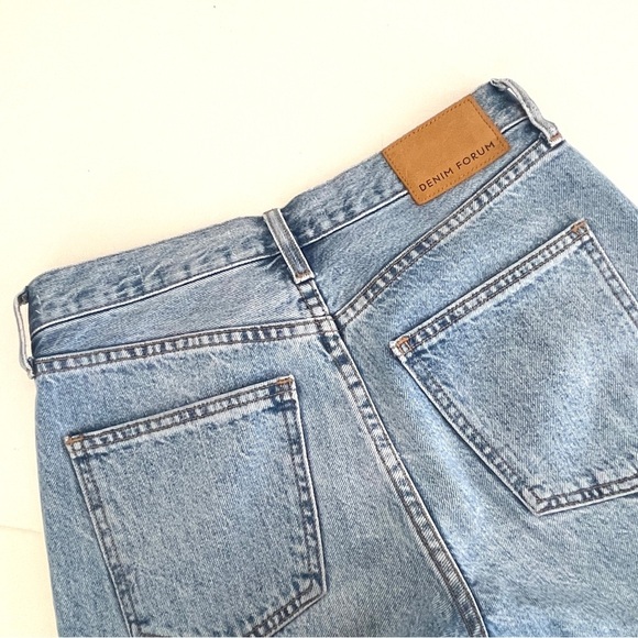 Denim Forum The Joni Mid Rise Loose from Aritzia - Picture 9 of 12